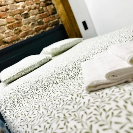 Апартаменты Industrial Heights