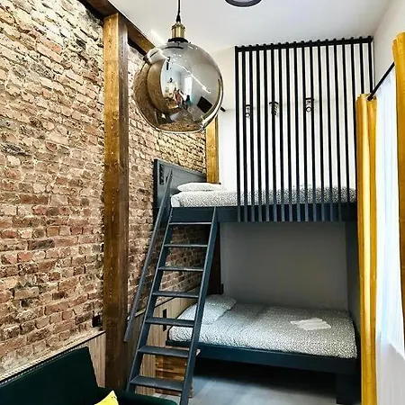 Industrial Heights Апартаменты *