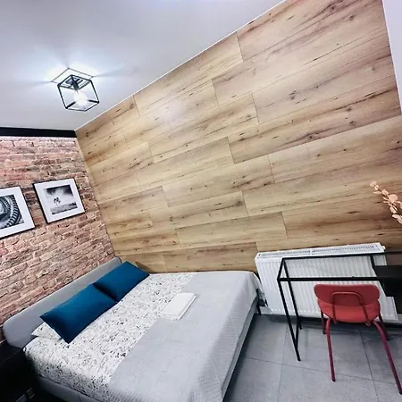 Апартаменты Industrial Heights *