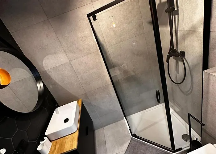 דירה Industrial Heights קטוביץ