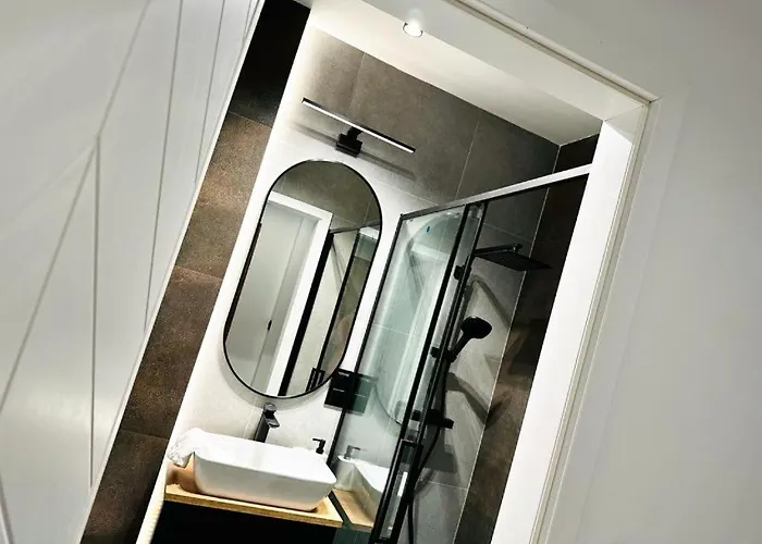 Apartment Industrial Heights